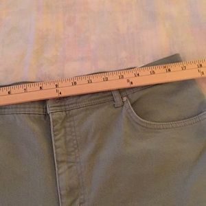 Gloria Vanderbilt Amanda Capri Size 14